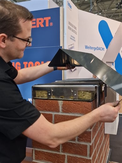 Fantastic German solution for a timber free parapet solution #roofing #carpenter #building