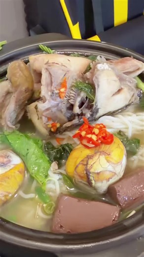 Bún mắm đầu cá lóc#bunmam #learnontiktok #ancungtiktok #tufood #xuhuong