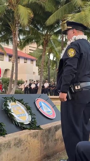 This evening, the Honolulu Police Department was honored to attend the Mayor's 9/11 Remembrance Ceremony at the Eternal Flame outside Honolulu Hale. We will never forget the lives lost, nor the heroism that defined that day. 🎥 Honolulu PD #neverforget #911remembrance | Junior Kekuewa Jr.