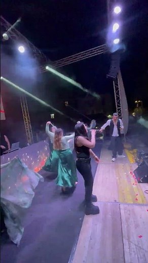 TARANTELLA DISCO FOLK IN CONCERTO A TROPEA (VV) 2026 #tarantelladiscofolk #tropea #neiperte