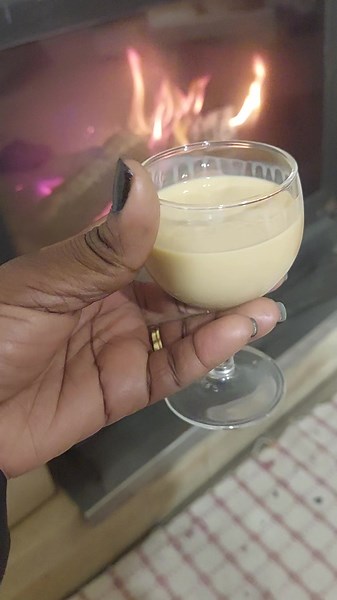 Júlia Manuel (@julia_manuel27)’s videos with som original - AMILTON BENTO VENTURA