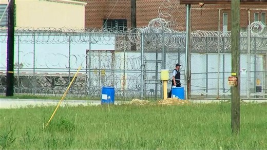 Prison break from a South Carolina Inmate using a cellphone