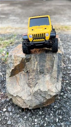 เล่น โชว์ สะสม 😊 การเดินทางของรถจิ๋ว !! Mini RC Crawler LDARC X43 & JIABAILE 1:36