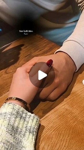 Instagram video by 💜 Divya 💜 • Feb 16, 2023 at 8:53 AM