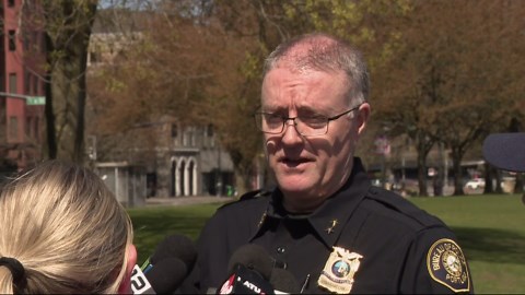 Willamette River crash update: 2 dead, 1 missing after car ends in river