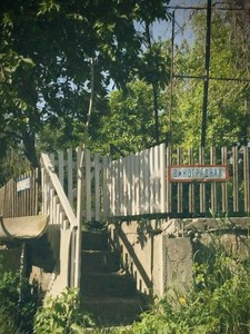 эстетика старых дворов и переулков..☀️ где бы вы хотели провести лето? -больше вайба в тгк: Naturesting #лето #снг #эстетика #летовснг #вайб #атмрсфера #fyp #врек