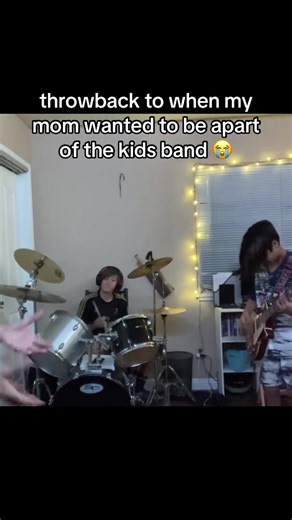 she had fun #viral #cover #music #fyp #blondie | one way or another guitar tutorial