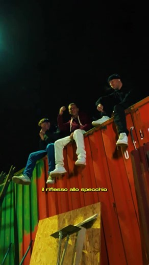 Lode.237 on Instagram: "Promessa l’ep è fuori venerdì 19 Dicembre. (Ho messo i titoli delle tracce nel testo del freestyle, prova a trovali.)"