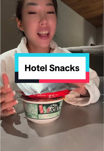 Complimentary Hotel Room Snacks Taste Test Experience