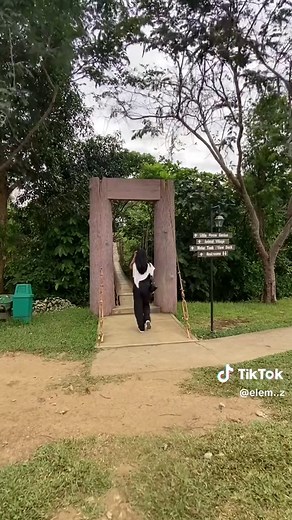 Old Grove Farmstead: Farming Tools from the 1700s