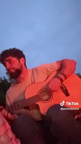 Exploring Banagher: A Currach Adventure in Ireland