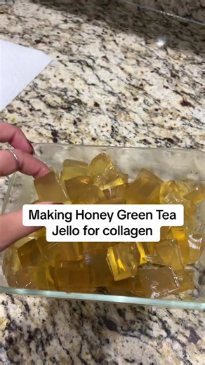 Making Honey Green Tea Jello for Collagen