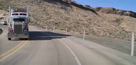 Tesla Full Self-Driving displays impressive collision avoidance with semi