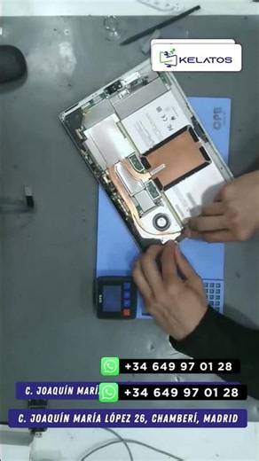 Your Surface Pro 4 screen is cracked? 🔧 Here's how we fix it