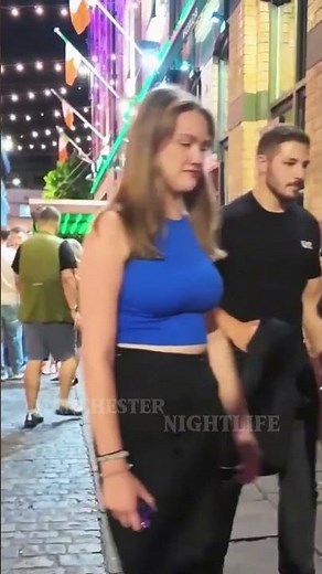 Manchester Street Vibes💫💃 #ManchesterNightlife #CityWalk #UKNightlife #StreetLife