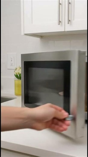 Clean microwave steam with vinegar and water bowl #Shorts