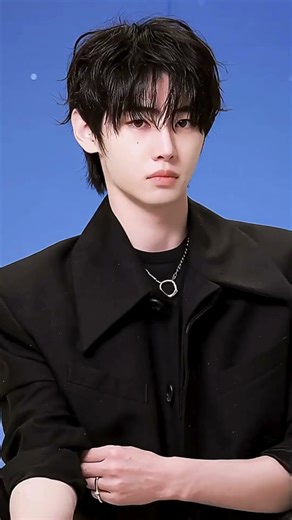 Sunghoon’s Studio BTS – Recording, Vocal Practice & Behind the Mic