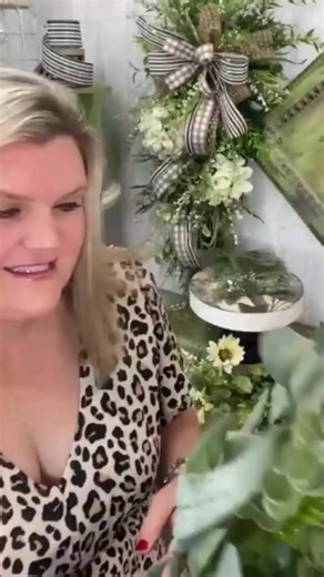 This Eucalyptus Bush is 26 inches of greenery GOODNESS! From color to variety, it demands attention in designs most beautifully. Find out more about it with the link below. | Kelea's