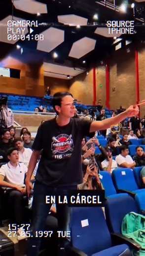 ¿USTED QUÉ OPINA? #ImpactoPositivo Así reaccionó el estudiante David Toledo Ospina al ver a Sandra Ramírez candidata al senado por el partido Comunes, conocida con el alias de Griselda Lobo, excompañera de Manuel Marulanda alias Tiro Fijo, en una universidad en # Este señor David Toledo Representa a los fariseos de la epoca de jesus que sorprendieron a una la mujer en adulterio y la trajeron al maestro para que la acusara pero jesus les dijos” El que este libre de pecado que tire la primera pied