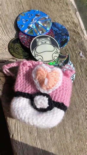 Making Pokeball Dice Bags | Pokémon TCG Accessories!