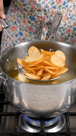 aloo chips recipe 😋😋 #food