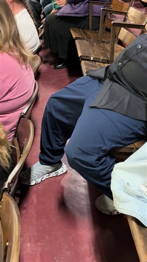 We at a whole middle school concert ppl everywhere it’s loud, yet here is my boy, literally snoring away 😴😴😴 #schoolconcert #fypシ゚viral #funny #sleepy #son