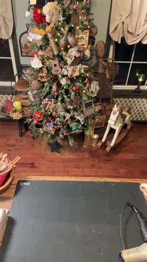 Let's create some cute little Primitive Valentine bags using some utensil Valentine utensil holders I bought. | The Silver Farmhouse