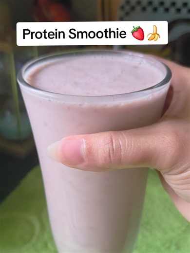 Strawberry Banana Protein Smoothie Recipe