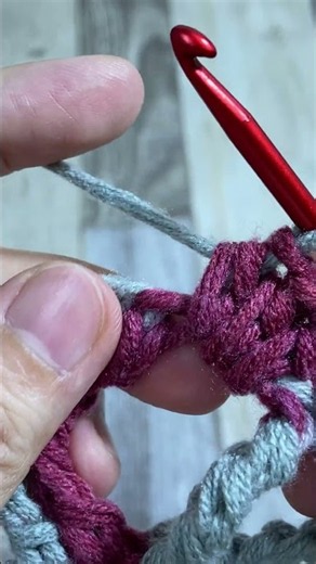 THIS GRANNY SQUARE IS TOO FUN NOT TO TRY #short #grannysquare