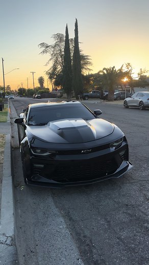 Exploring the Chevrolet Camaro: Features and Customization