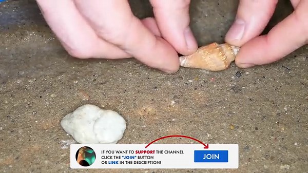 How I created a Realistic Footprint in Sand – Epoxy Resin Art