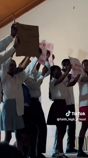 2025 Cierre de Drama en Faith High School