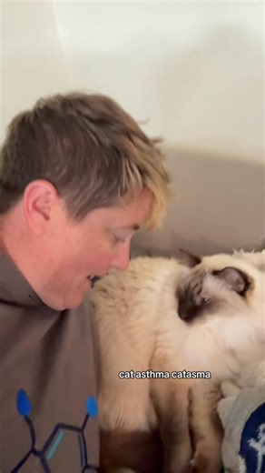 I think Sammy cat has a crush on our vet and is trying to find ways to see him 😭 She’s always been sneezy, but now she’s coughing and struggling to breathe at night, so we’re off to see her bestie | Dr.Beachgem10