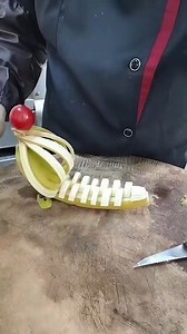 Amazing Banana Carving #carving #carvingart #fruitcarving #fruitart #carvingknife #fblifestyle | Fruit Art Style