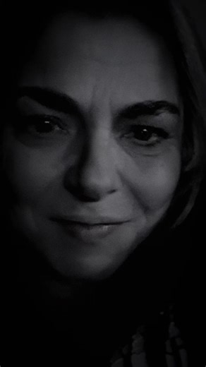 Azorean_chick (@azorean_chick)’s videos with Kiss You All Over - Exile