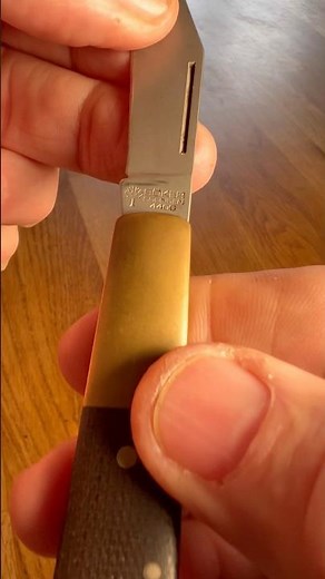 😎 Why This Knife Is a LEGEND in Your Pocket!