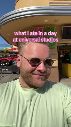 What I Ate in a Day at Universal Studios