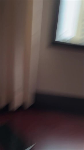 Alice white and Nancy coco (@alice.white.and.na)’s videos with 原創音樂 - Alice white and Nancy coco