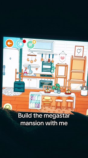 Build Your Dream Megastar Mansion in Toca Boca