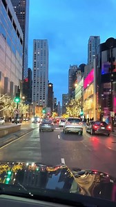 Chicago is a dream, a feeling that stays with you wherever you go. The city looks picture-perfect in every season. Let’s go on a winter night drive and see where it takes us. 🤍❄️✨ 📍Wacker Drive Chicago IL 🇺🇸 January 2026 . #chicago #downtown #chicagodowntown #chicagoarchitecture | NYC, Chicago