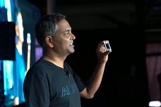 Tesla anuncia el D1: un bestial chip de IA con 50.000 millones de transistores y 10 TB de ancho de banda