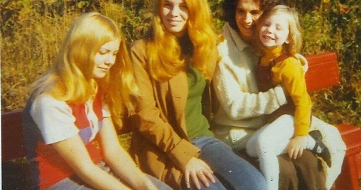 In the home of Alice Munro, a dark secret lurked. Now, her children want the world to know