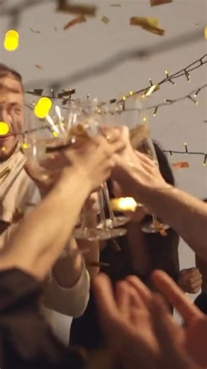 A binge can be less alcohol than you might think. Just two large glasses of wine in one sitting counts as binge drinking (for women). In the UK, a binge is defined as drinking six or more units of alcohol in one sitting for women - that is just two large glasses of wine. Research has found that bingeing may be up to four times as damaging for the liver - which is why more women under the age of 45 are dying due to alcohol-related liver disease than ever before. Scary, huh? And yes - I realise th