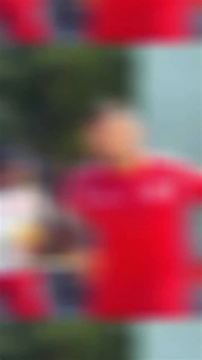 Alexandre Ernst on Instagram: "Qual seria teu time titular do #Inter para a estreia do Brasileirão? Sem reforços fica difícil de encarar, eu sei. Mas tenta montar aí… Lembrando: Thiago Maia e Alan Rodríguez, lesionados, serão desfalques de Paulo Pezzolano. Eu iria com Rochet, Aguirre, Mercado, Victor Gabriel, Bernabei, Bruno Gomes, Bruno Henrique, Alan Patrick, Carbonero, Vitinho e Rafael Borré. 🎥 Divulgação Inter Já faz parte do CLUBE DO ERNST no YouTube - confere o link na bio. Além de notici