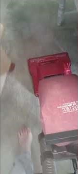 Hoover Encore Supreme vacuums the living room