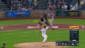 Osuna nabs Schebler at third