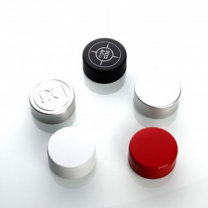 [Hot Item] Customized Engraved Logo Plastic Insert Aluminum Shell Gpi Cover for Vodka