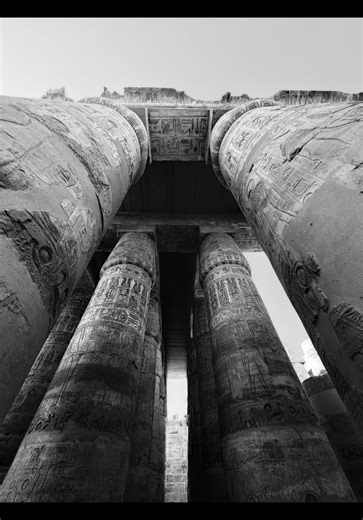 1. The pyramids were not built by slaves For a long time, people believed slaves built the pyramids. Today we know they were paid workers who were well fed and even received medical care. 2. Cats were sacred Cats were considered holy animals. Killing a cat — even by accident — could lead to severe punishment. 3. They loved makeup (men too) Egyptians used black kohl around their eyes — not only for beauty, but also to protect against the sun and infections. 4. Mummification was high-tech for its 