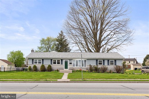 651 N Grant St, Palmyra, PA 17078 - MLS PALN2025184 - Coldwell Banker