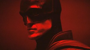 Az új Alfredot játszó Andy Serkis elárult néhány izgalmas részletet a The Batmanről